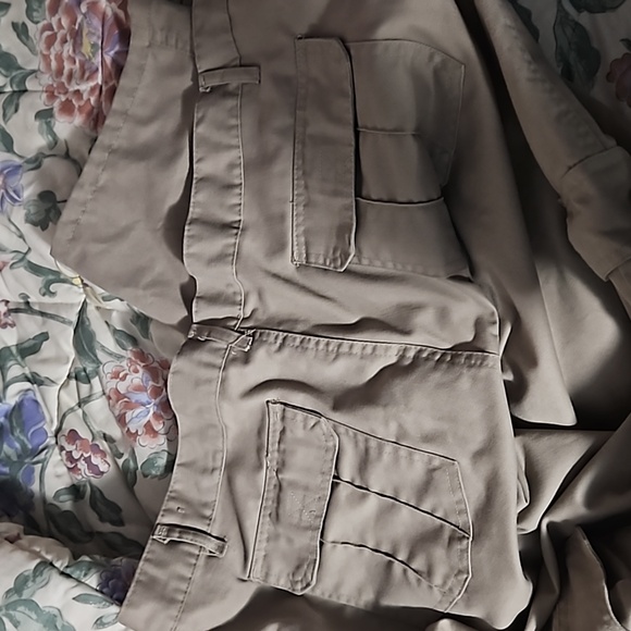 RESET - Picture 3 of 4